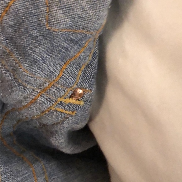 True Religion distressed Jean jacket w innerhoodie - Picture 5 of 14